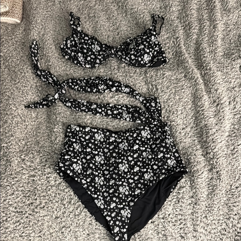 Floral Black Bikini Set